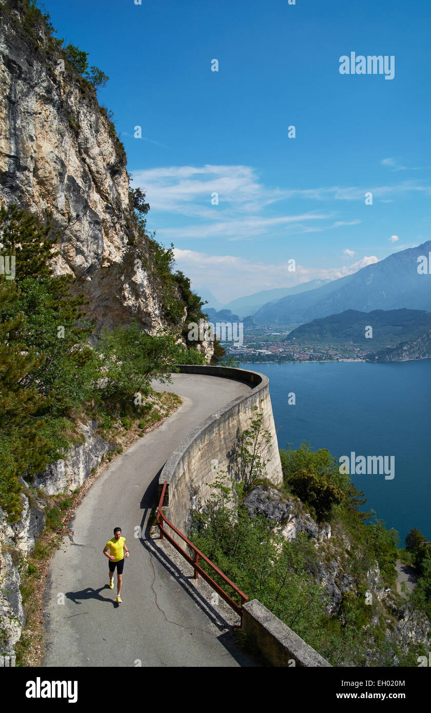 Man running at lake garda hi-res stock photography and images - Alamy