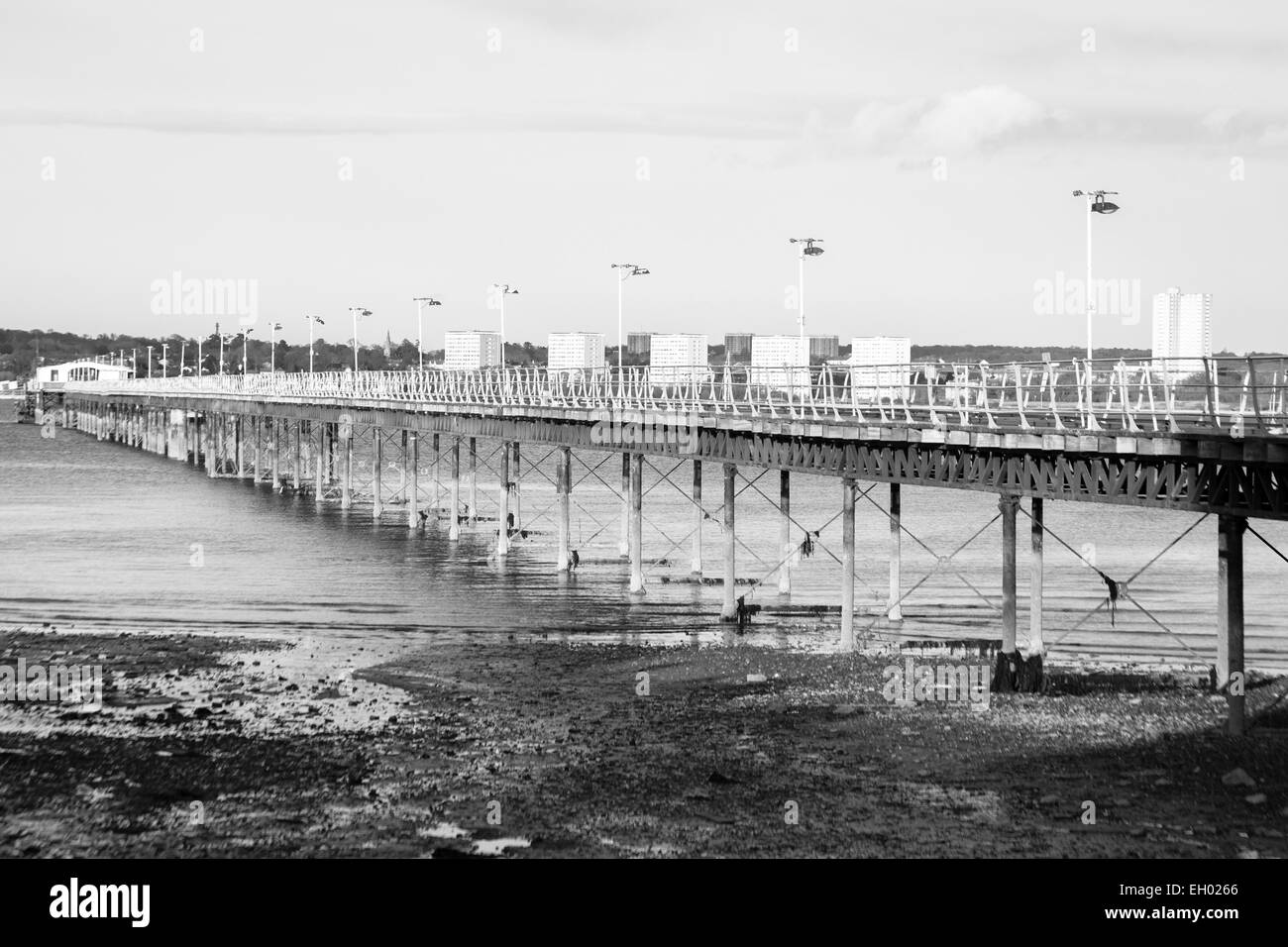 Hythe pier in black and white at Hythe, Hampshire, UK Stock Photo Alamy