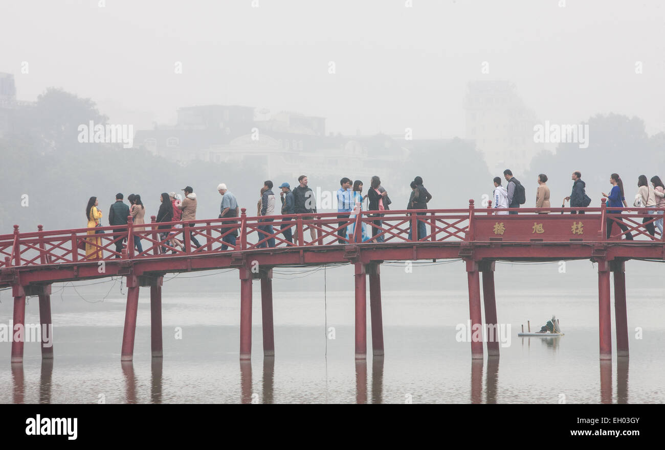 Rising sun huc bridge hi-res stock photography and images - Alamy