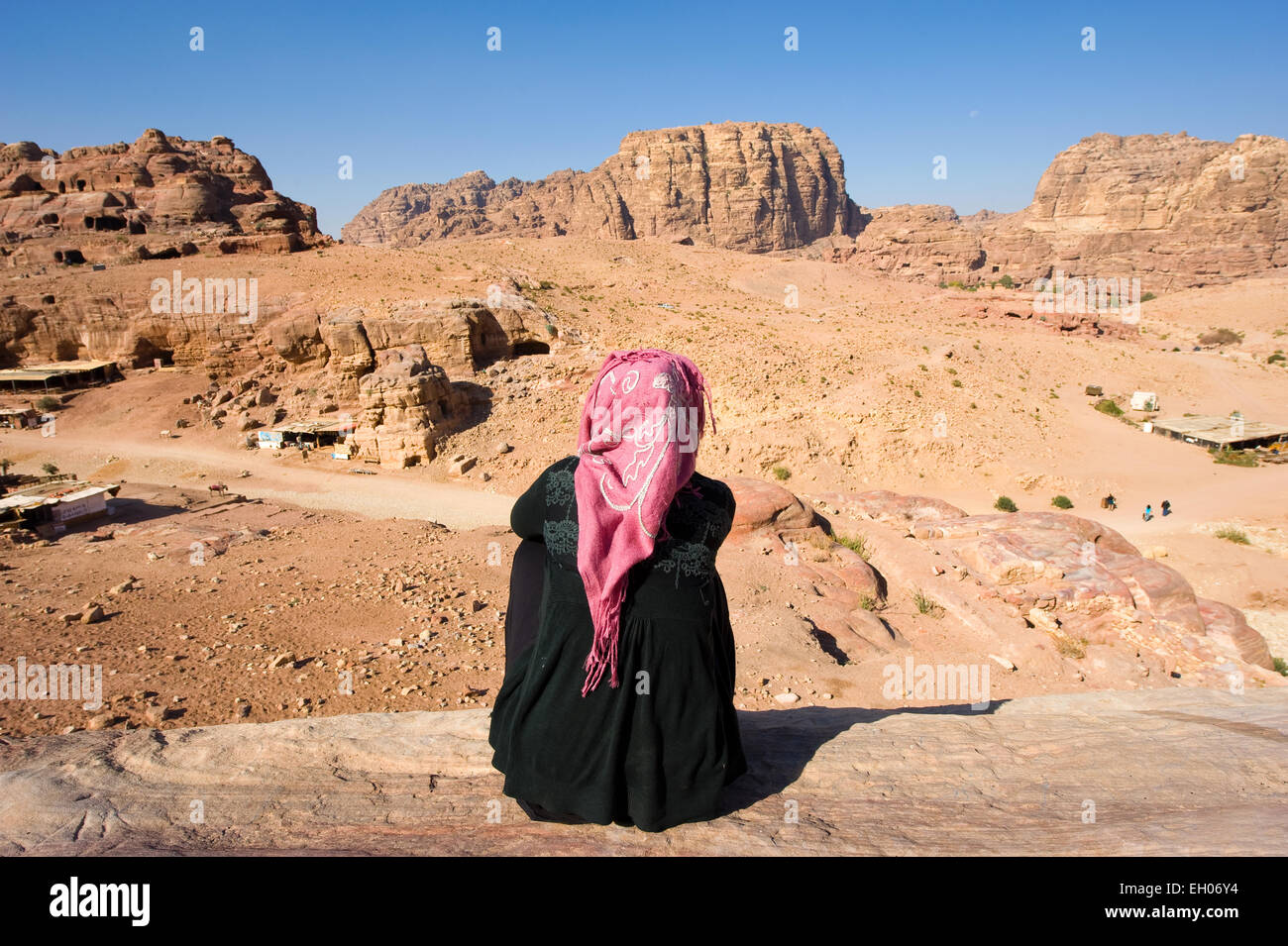 Woman sitting on ruins hi-res stock photography and images - Alamy