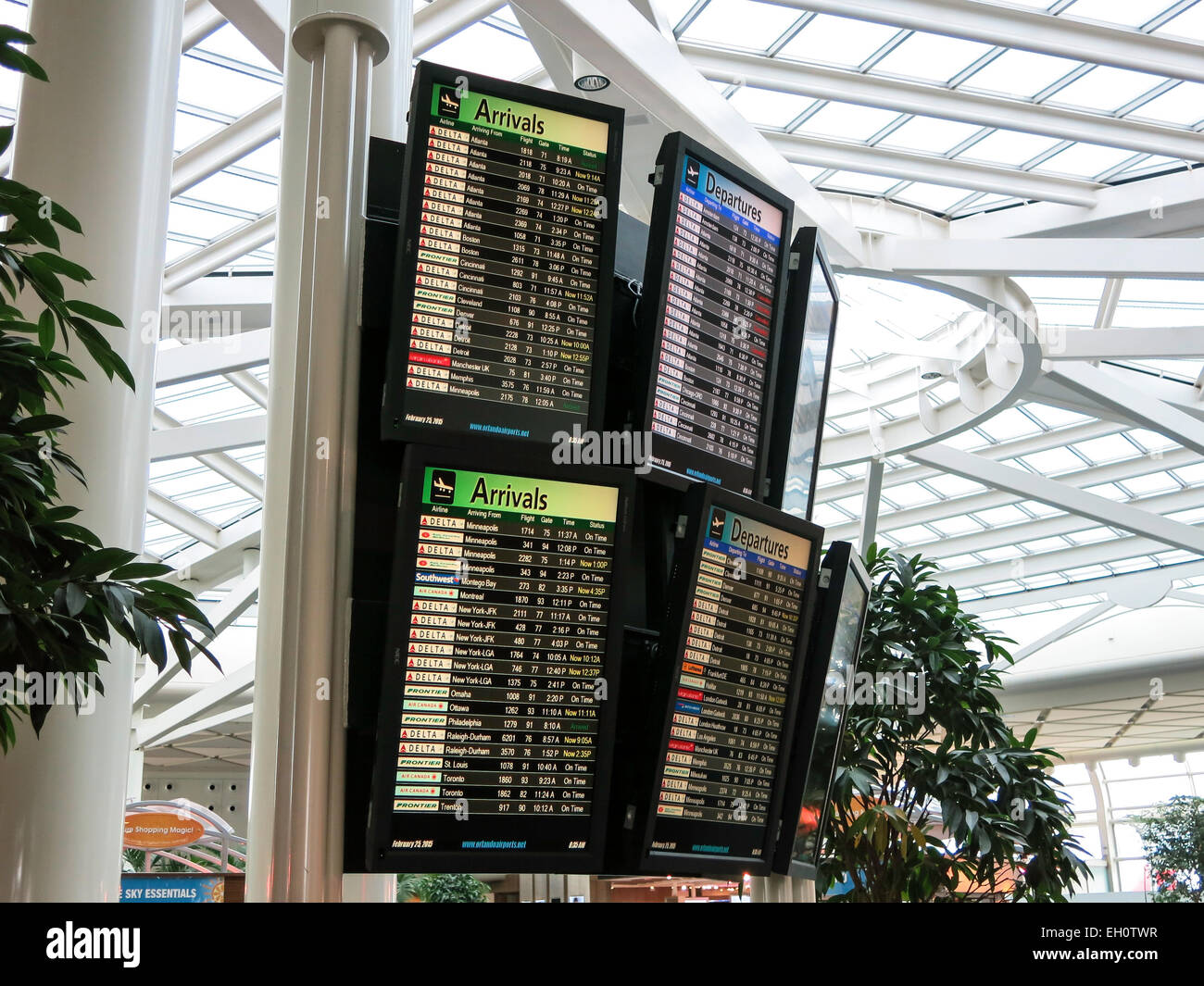 Airplane Flight Arrival and Departure Boards, Orlando International