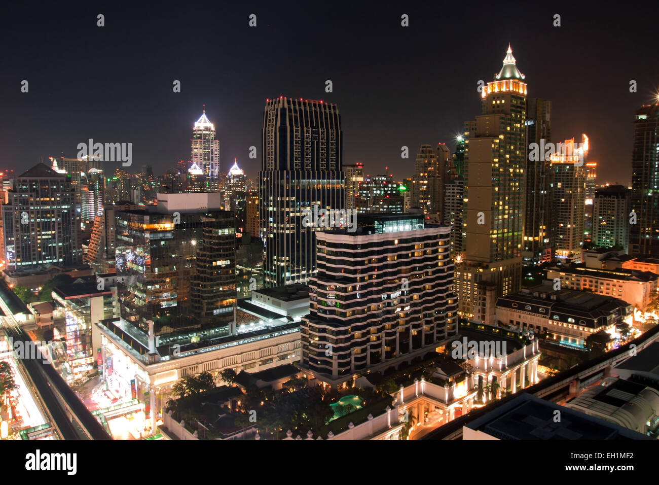 aerial view of Bangkok downtown in business area at Night Stock Photo ...