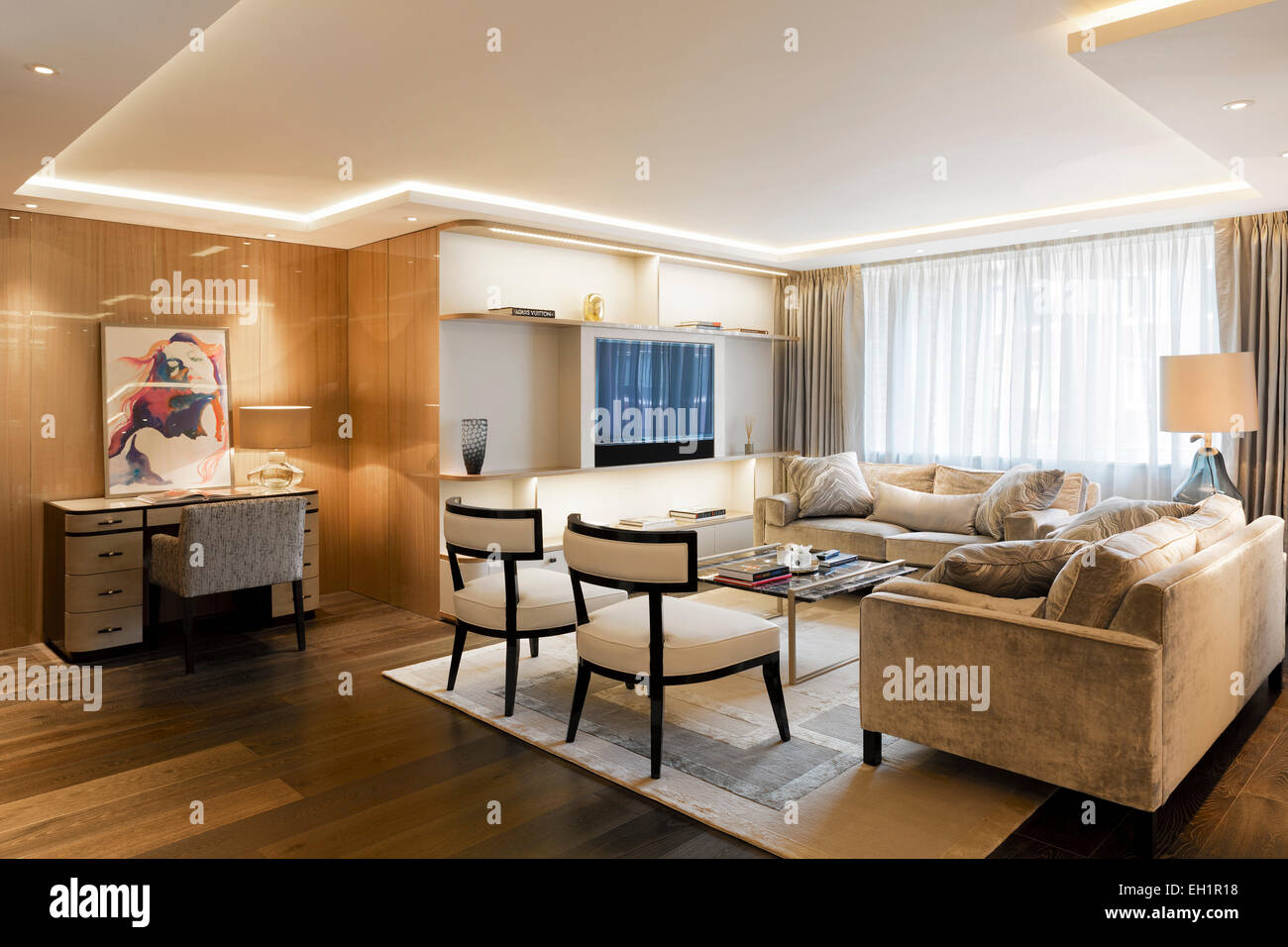 Luxurious Apartment In Belgravia London Sitting Room With