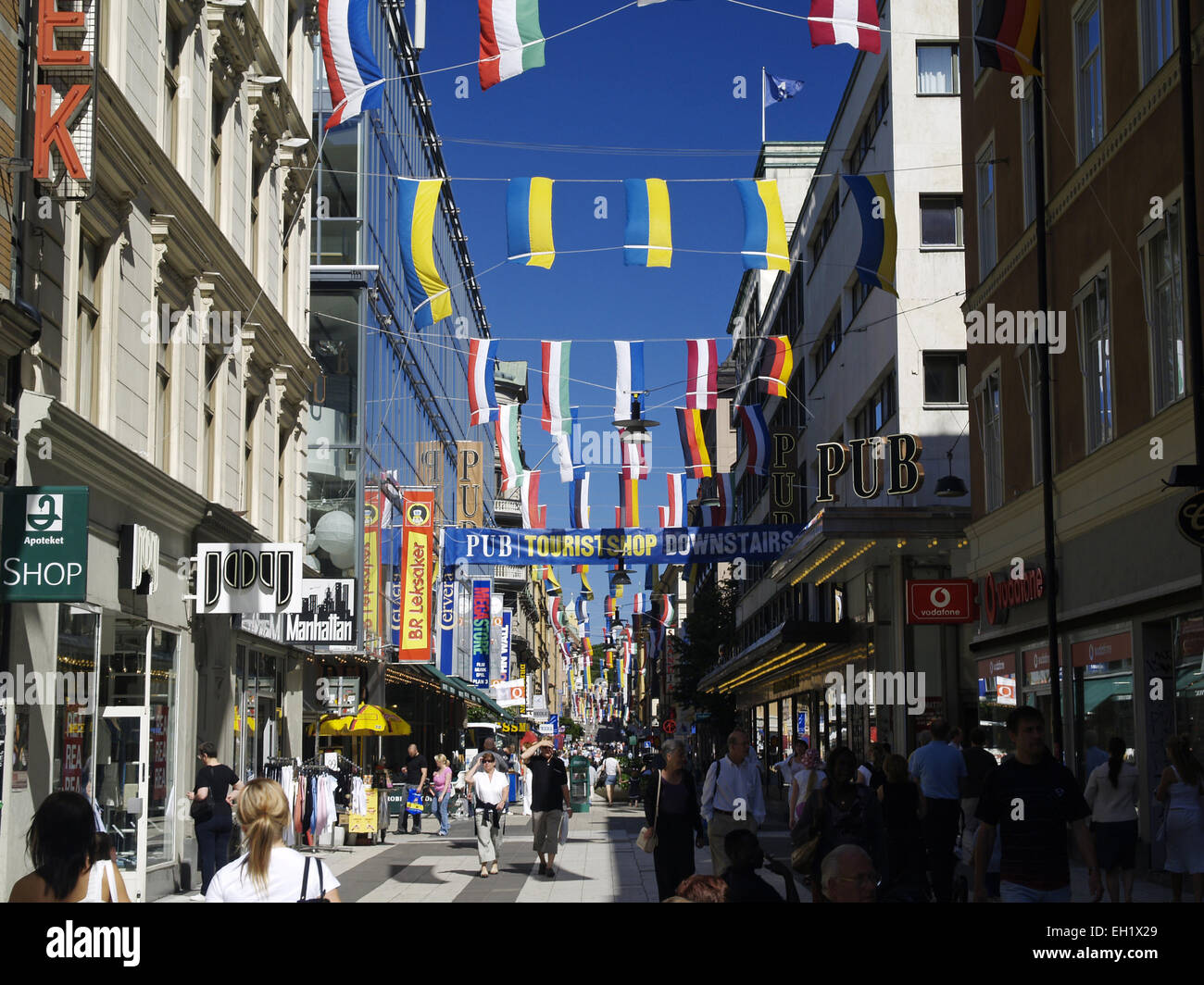 Page 9 - Stockholm Shopping Street High Resolution Stock Photography and  Images - Alamy