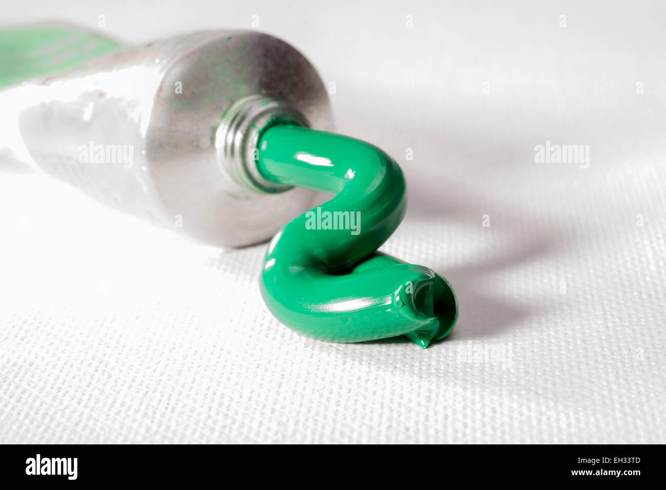 Paint tube hires stock photography and images Alamy