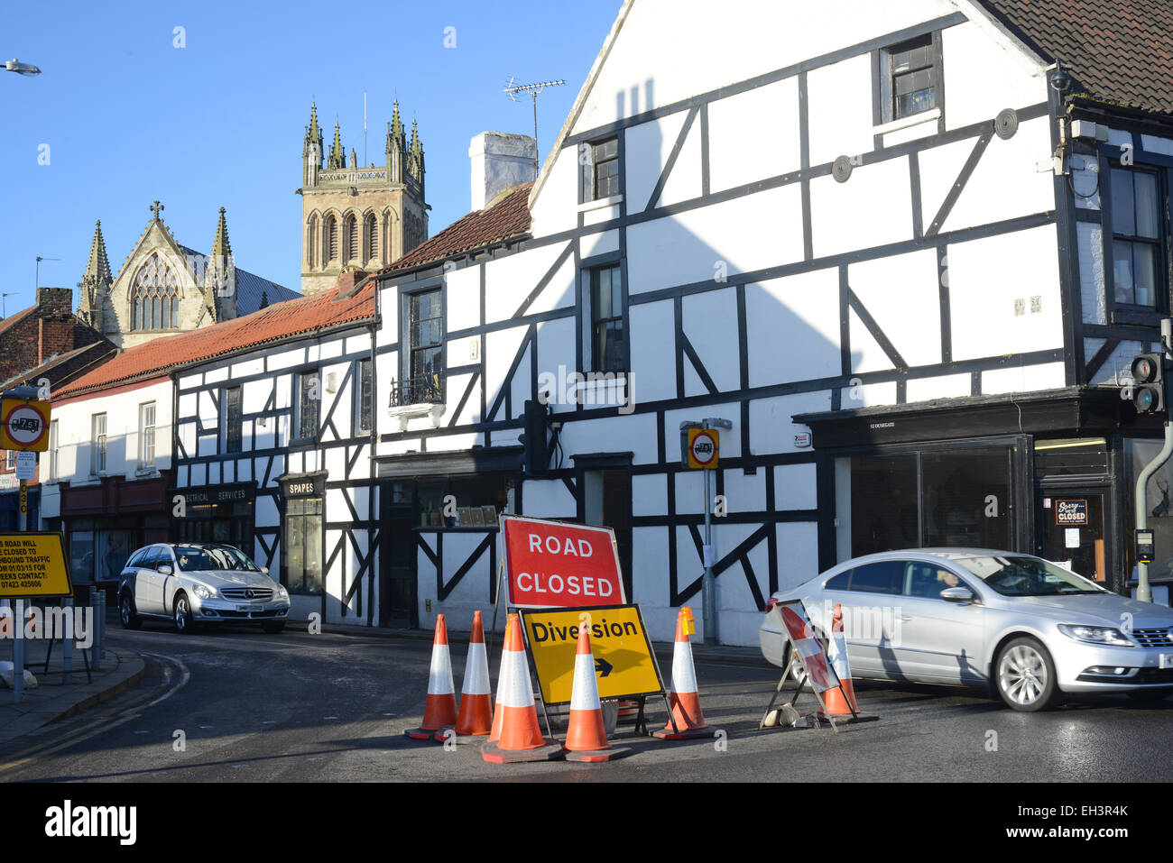 road closed warning sign and diversion by Selby Abbey in the town centre Selby Yorkshire UK Stock Photo