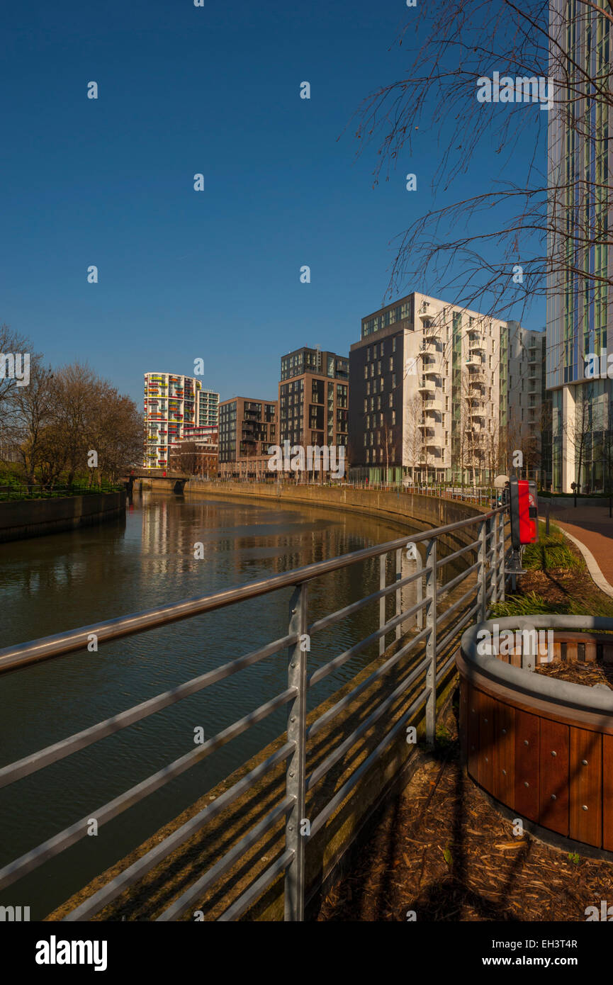 New flats and apartments overlooking the river Lea at Stratfrod east London. Stock Photo