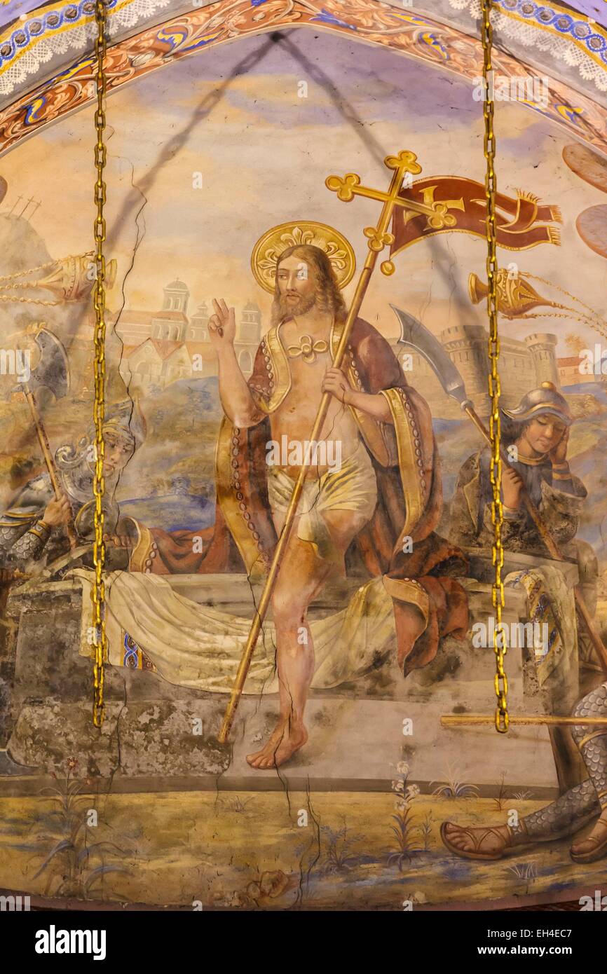 France, Dordogne, Le Buisson de Cadouin, Cadouin, on the Camino de Santiago, listed as World Heritage by UNESCO, apse with the chains from where the Holy Shroud relics were hanged Stock Photo