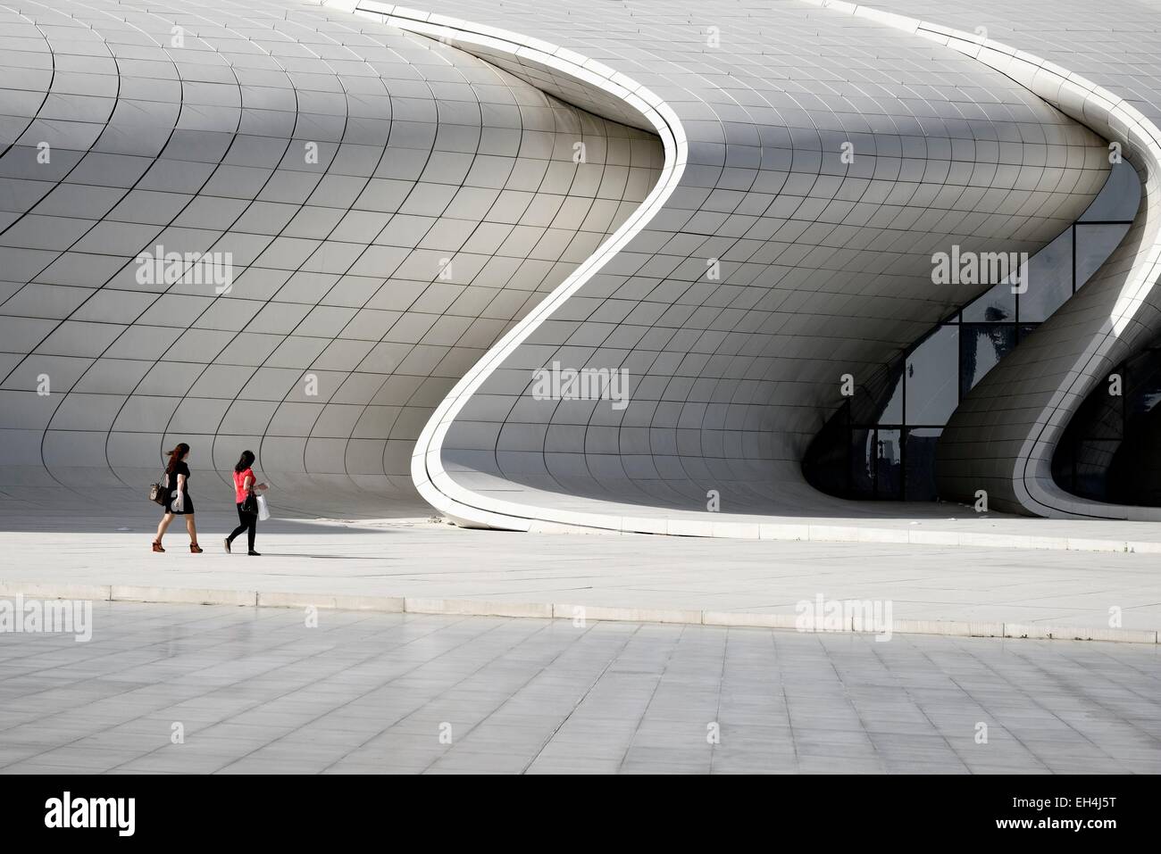 Azerbaijan, Baku, Heydar Aliyev cultural center futuristic monument designed by the architect Zaha Hadid Stock Photo