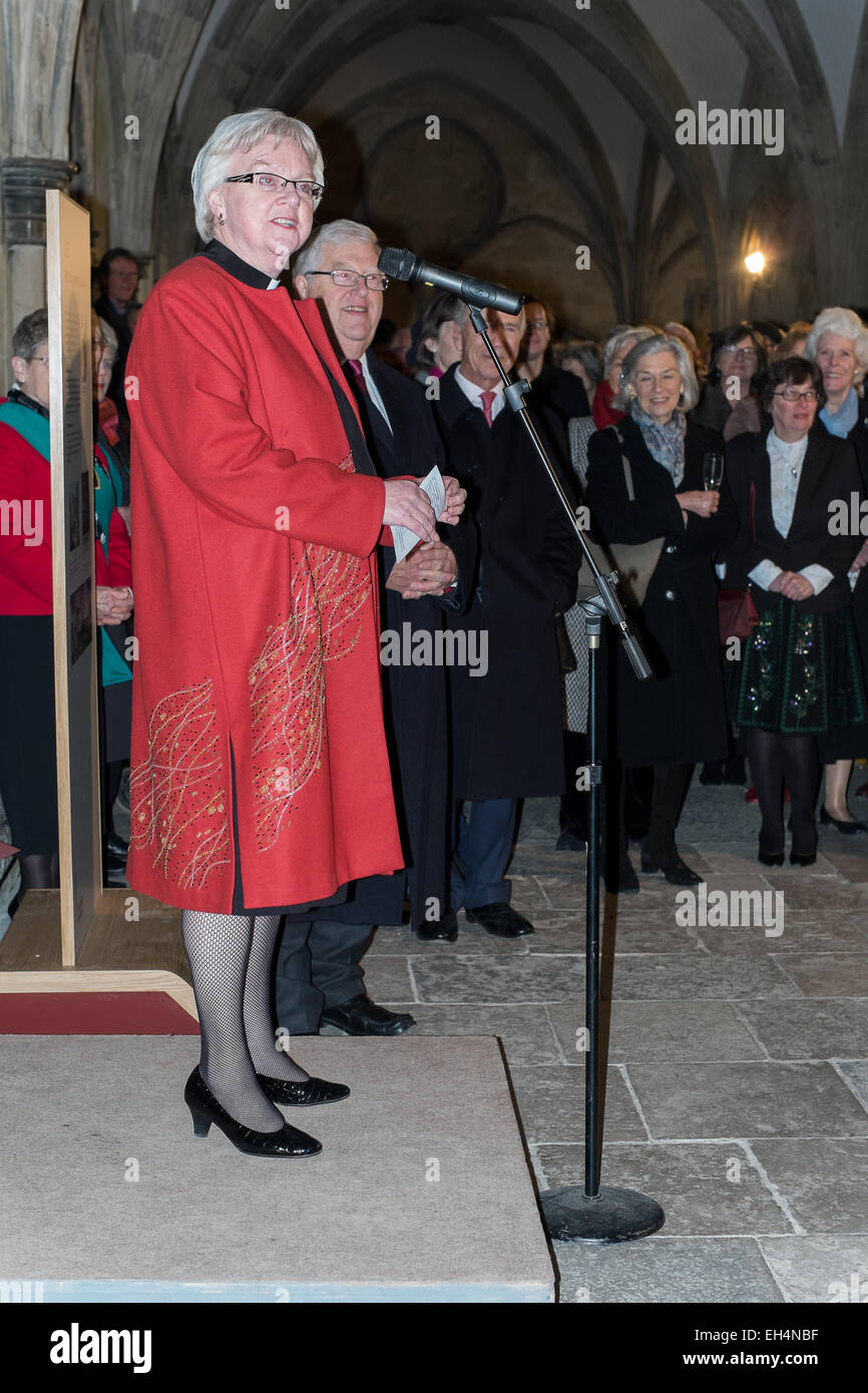 Salisbury, Wiltshire, UK. 6th March, 2015. Dean of Salisbury Reverend June Osborne  at opening the Cathedral’s new Magna Carta Exhibition. Credit:  Paul Chambers/Alamy Live News Stock Photo