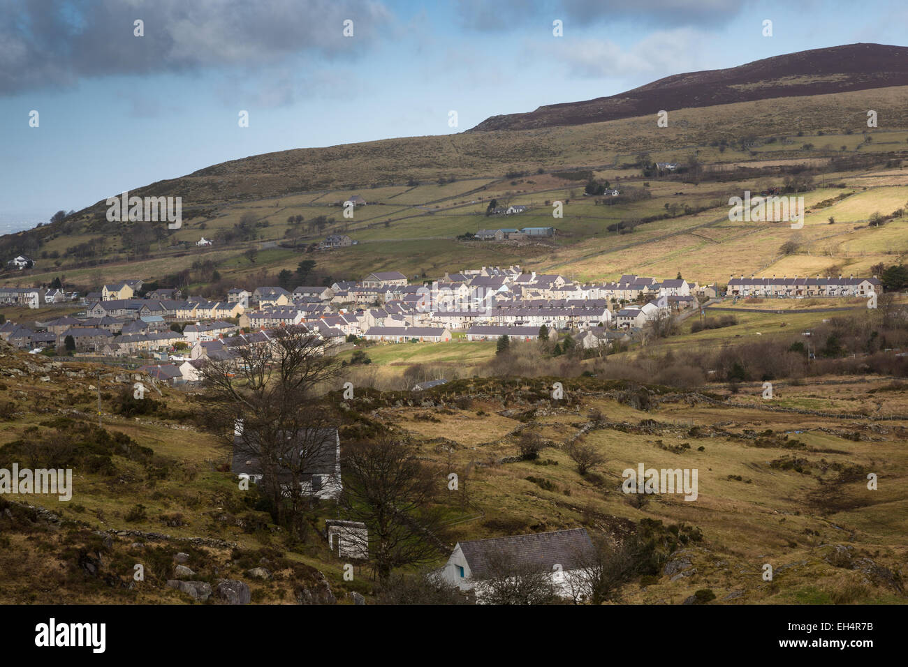The old slate quarrying village of Deiniolen in Snowdonia Stock Photo