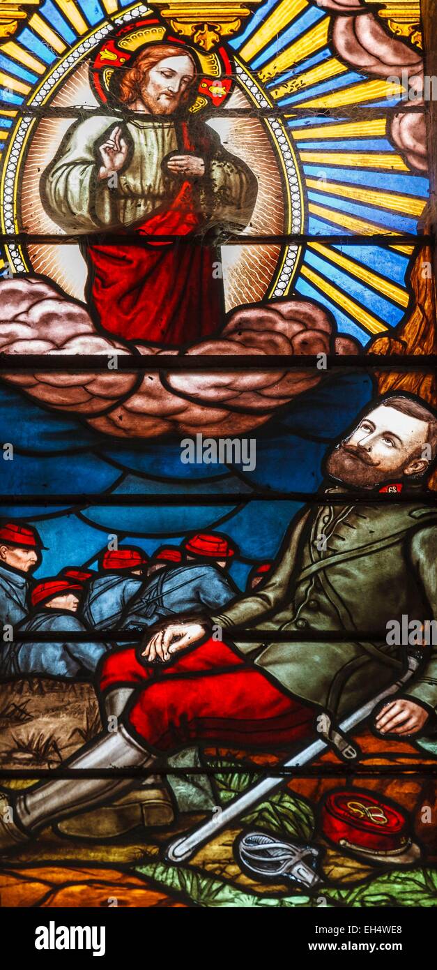 France, Vendee, Aizenay, stained glass window in memory of First World War soldiers by Gustave Pierre Dragant stained glass artist Stock Photo