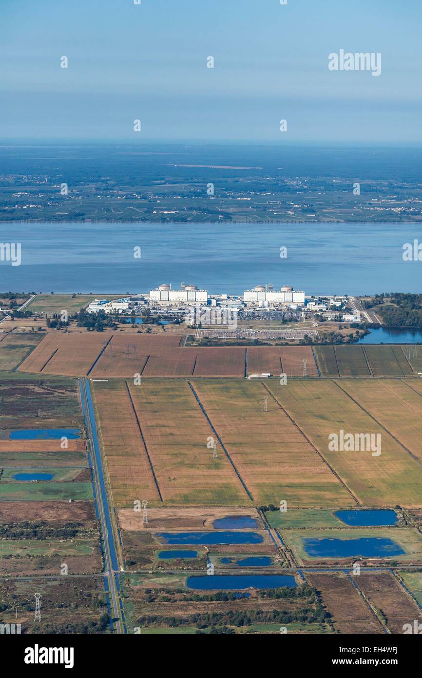 France, Gironde, Braud et saint Louis, nuclear power station on La Gironde river (aerial view) Stock Photo