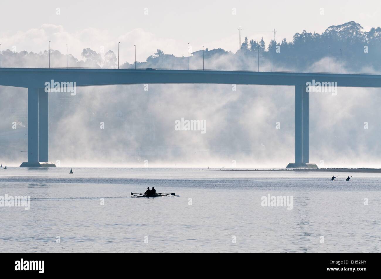 Portugal, North Region, Porto, morning mist on the Douro River Stock Photo