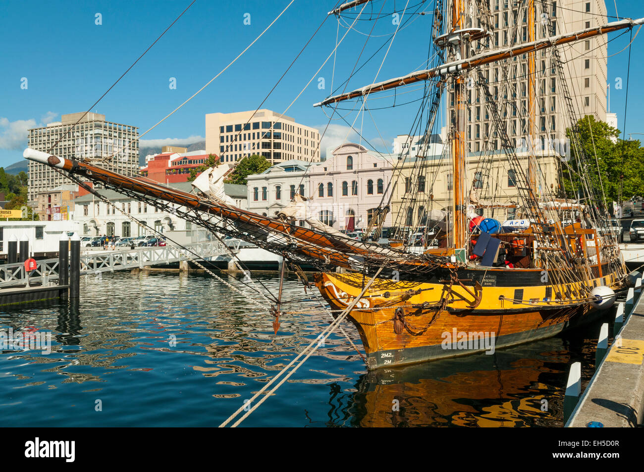 Australian tall ship hi-res stock photography and images - Alamy