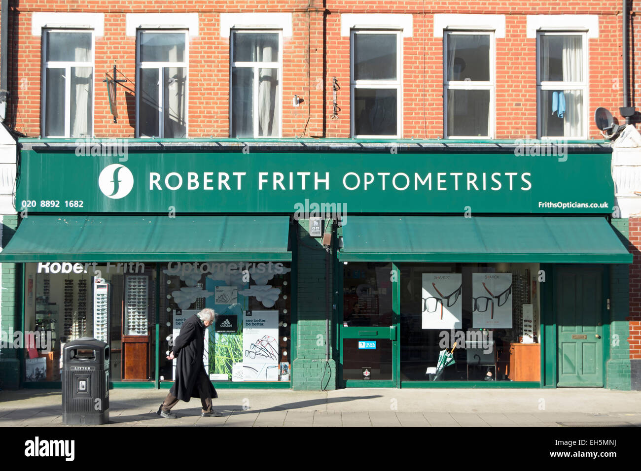 Optometrists business hires stock photography and images Alamy