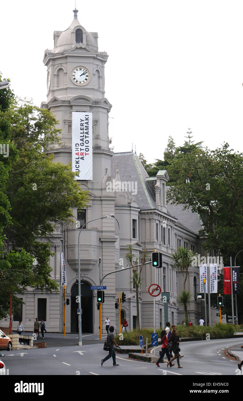 Downtown Auckland  New Zealand traffic historic buildings Stock Photo