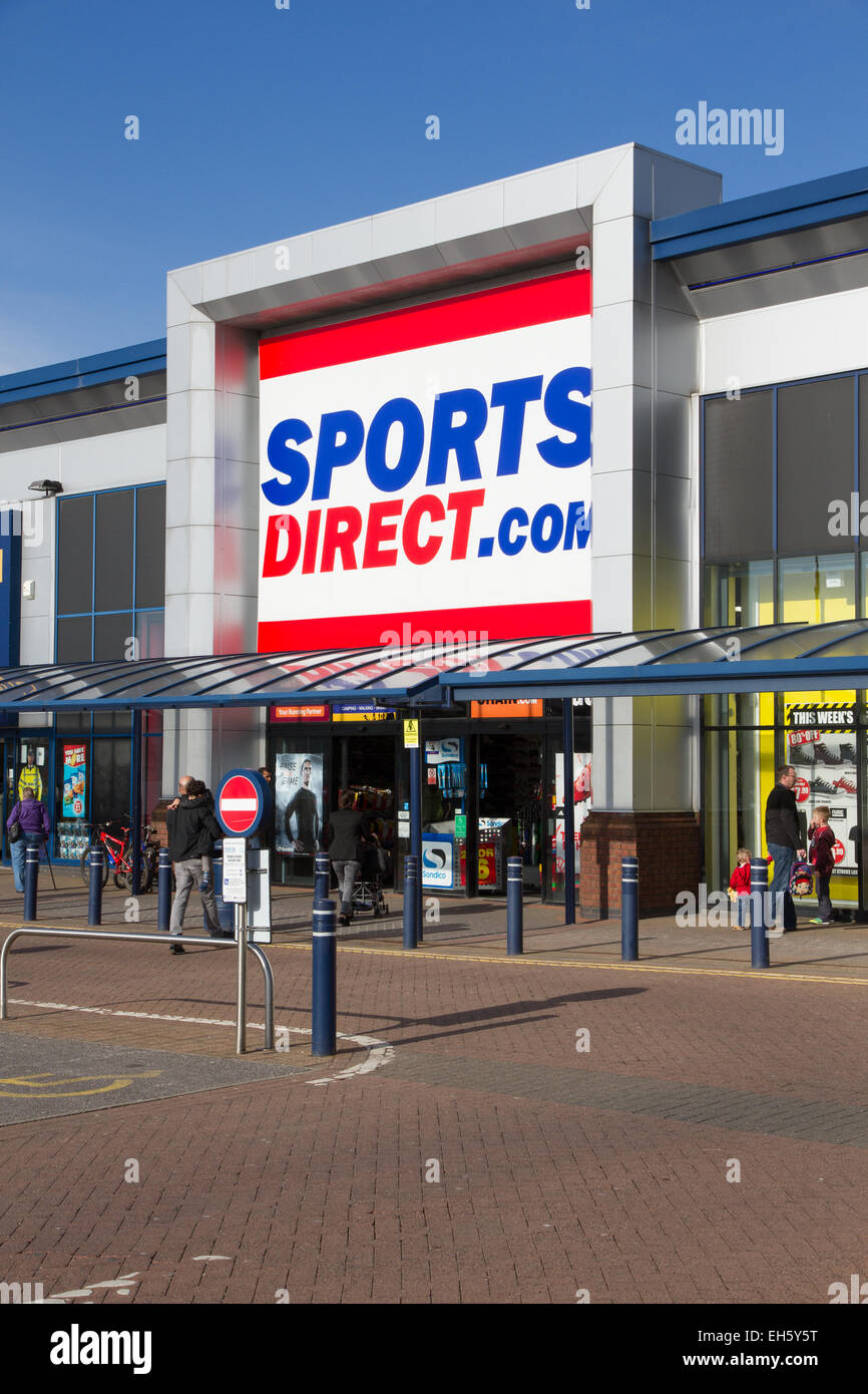 Sports Direct discount sports shop on Middlebrook Retail Park in Horwich, Bolton. Stock Photo