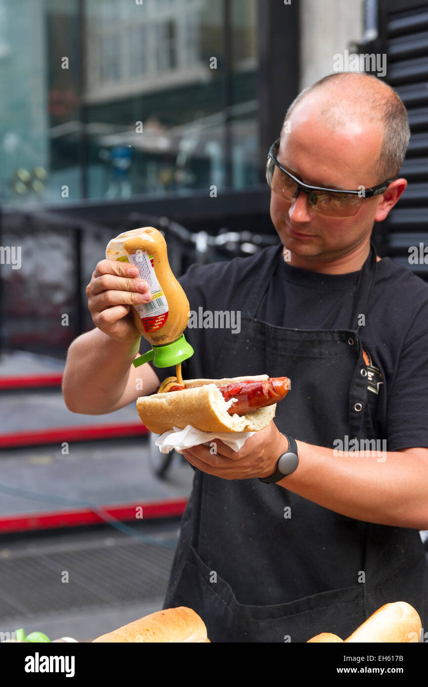 London Street Food Stock Photo - Alamy