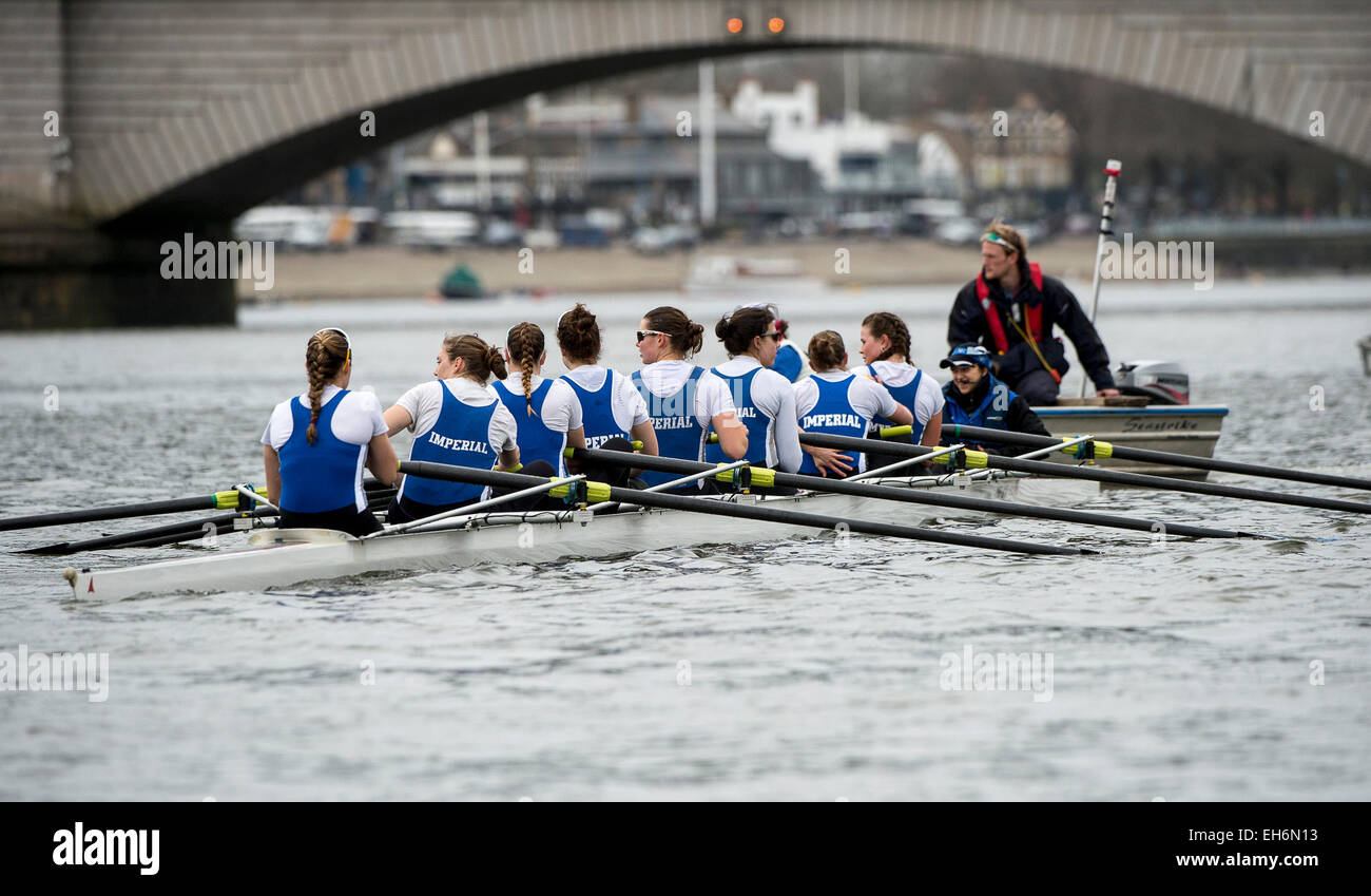 London, UK. 8th March, 2015.  Imperial College at the start of their fixture against Cambridge University Womens Boat Club.  Imperial: [Bow] Sara Parfett, [2] Jo Thom, [3] Victoria Watts, [4] Georgia Francis, [5] Michelle Velie, [6] Ruth Whyman, [7] Isa Von Loga, [stroke] Rebecca Short, [Cox] Sophie Shaw. Credit:  Stephen Bartholomew/Alamy Live News Stock Photo