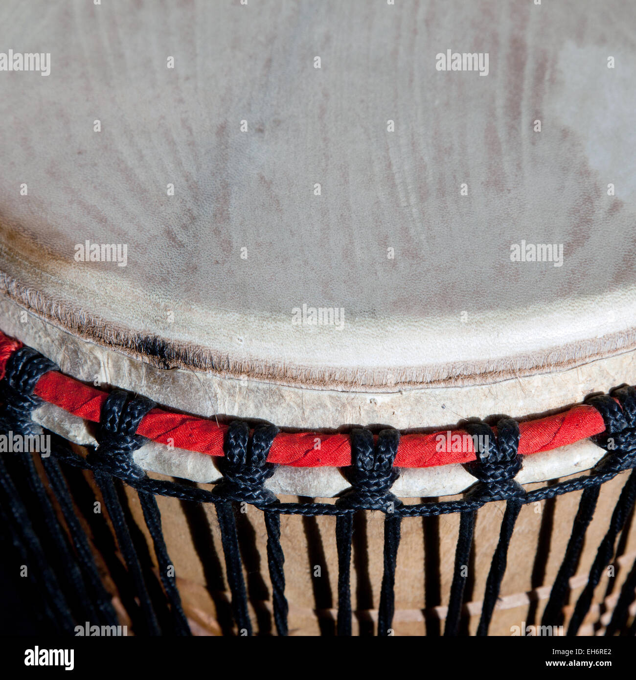 Drum skin hi res stock photography and images Page 2 Alamy