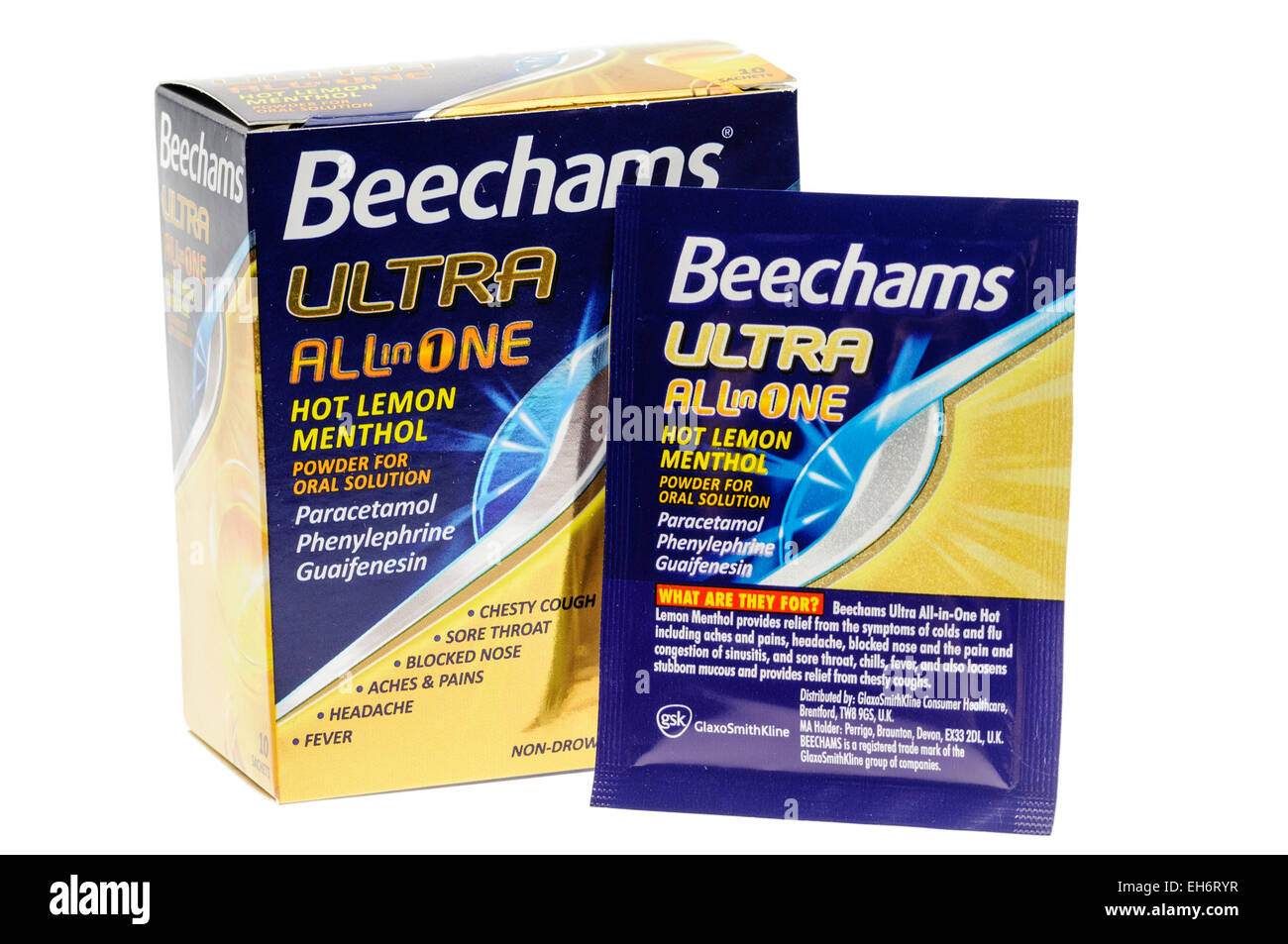 Beechams 'Ultra' Powders for cold and flu relief, containing paracetamol, phenylephrine and guaifenesin Stock Photo