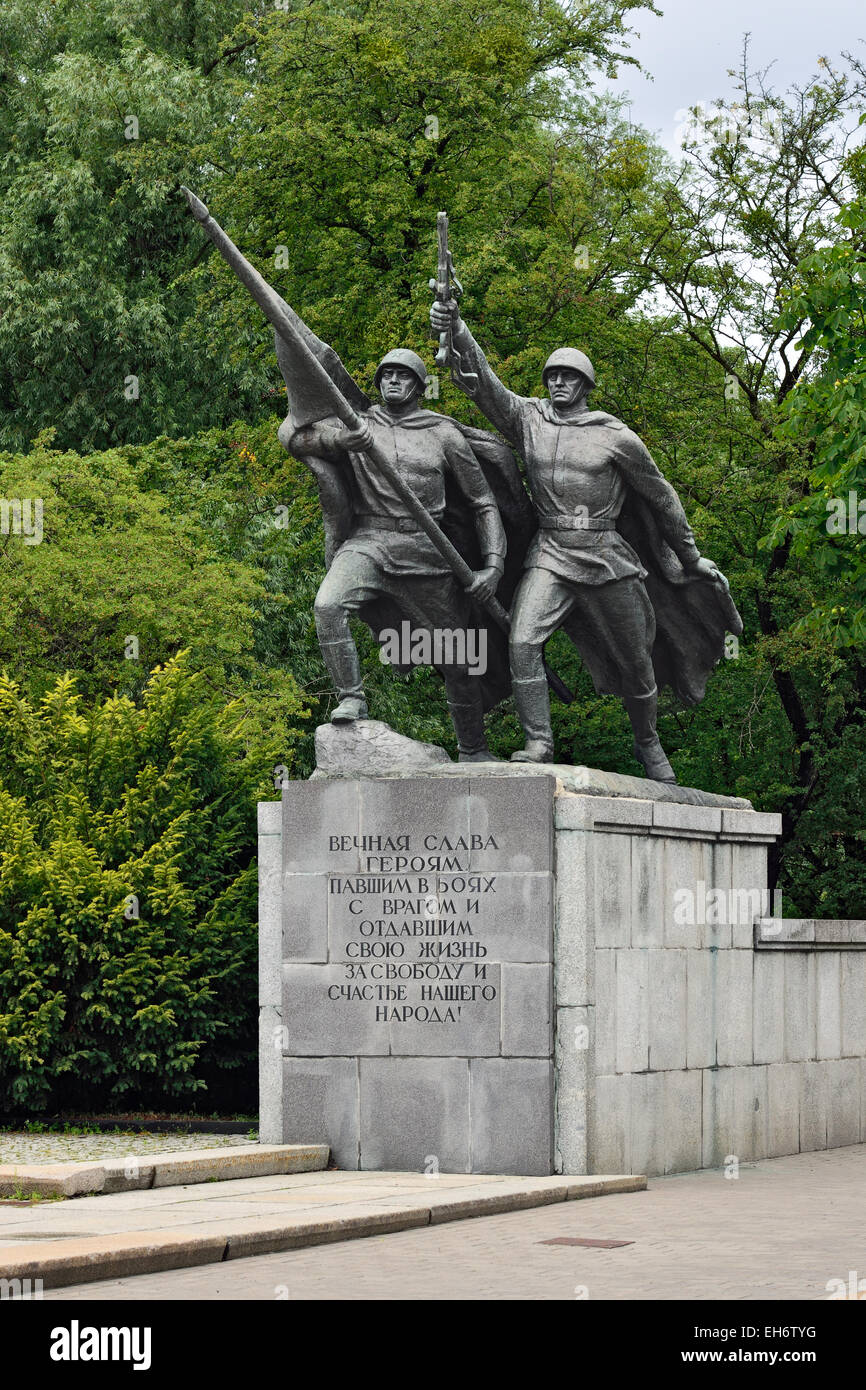 Sculpture Victory. Memorial to 1200 guards, Kaliningrad (former Konigsberg), Russia Stock Photo