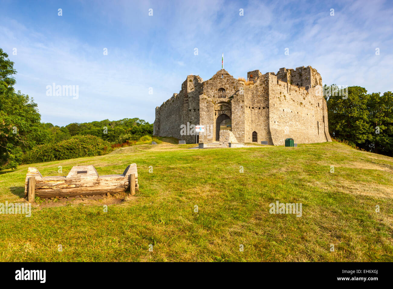 Oystermouth Castle (Castell Ystum Llwynarth), a Norman stone castle, Mumbles, Swansea, Wales, United Kingdom, Europe. Stock Photo