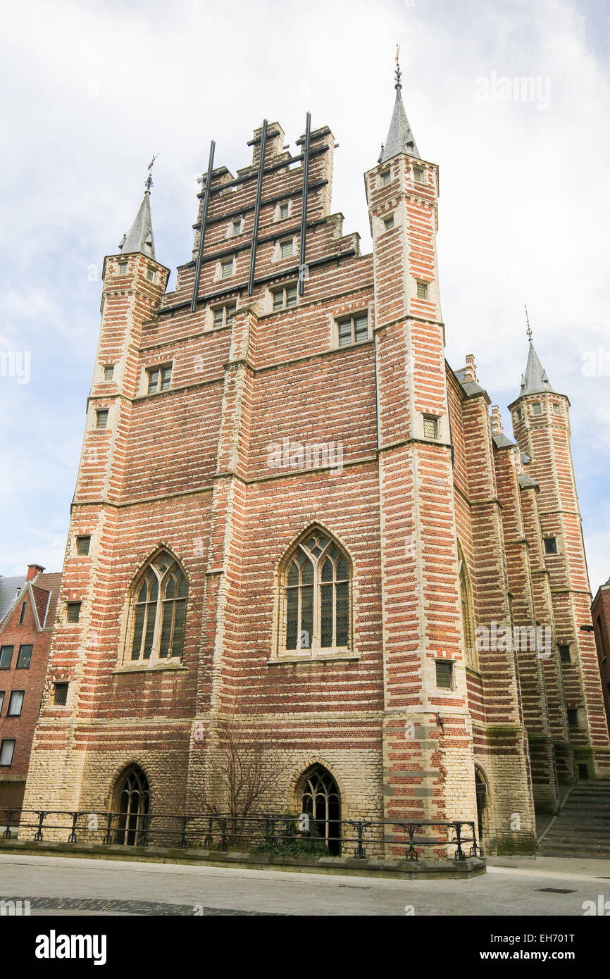 The Vleeshuis, also Butcher's Hall or Meat Hall, is a former guildhall in the center of Antwerp, built in the early 16th Century Stock Photo