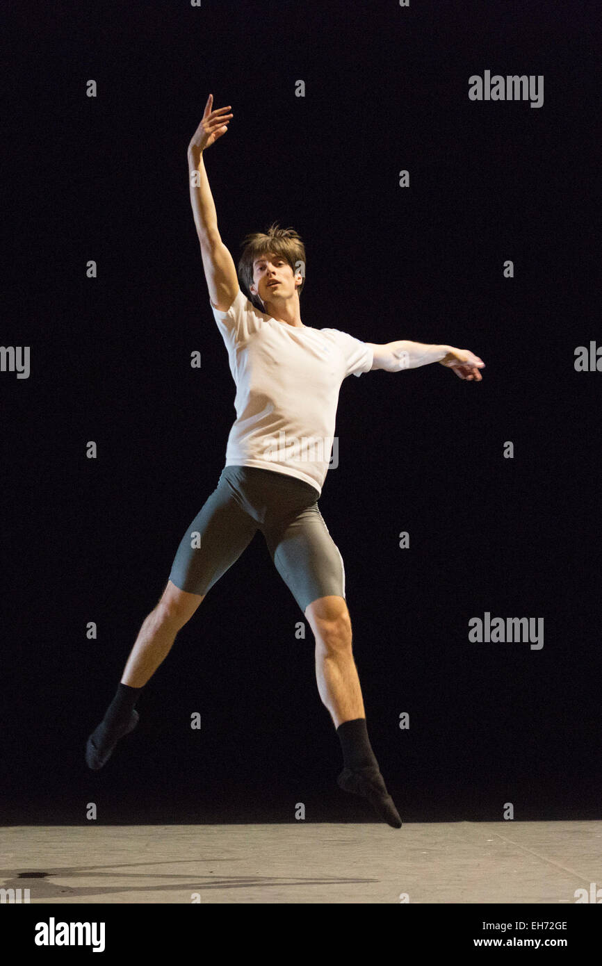 London, UK. 8 March 2015. Xander Parish performs Ballet 101, a routine based on the 100 ballet positions, choreography by Eric Gauthier to music by Jens-Peter Abele. The Russian Ballet Icons Gala 2015, a gala evening dedicated to the story of Russian ballet, is held on 8 March 2015 at the London Coliseum. 30 dancers, including Natalia Osipova, Xander Parish and Alina Cojocaru take part. The gala features excerps from Russian classical repertoire and masterpieces by contemporary choreographers influenced by the Russian ballet. Accompanied by the orchestra of the English National Ballet under th Stock Photo