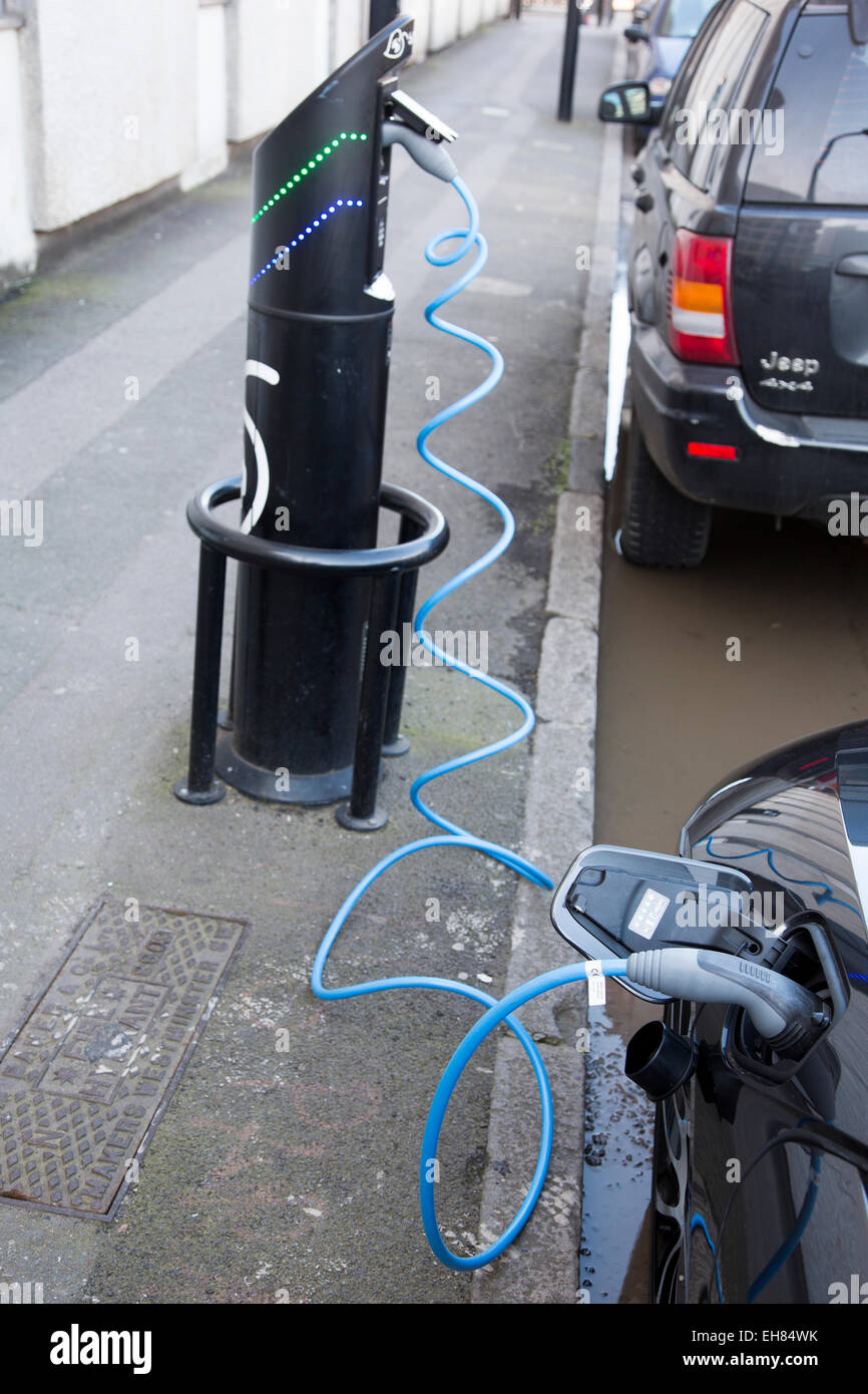 Electric car charging point, Shoreditch, London Stock Photo Alamy