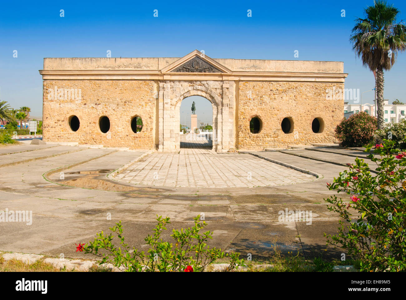 Ottoman monumental gate, La Goulette, Tunisia, North Africa, Africa
