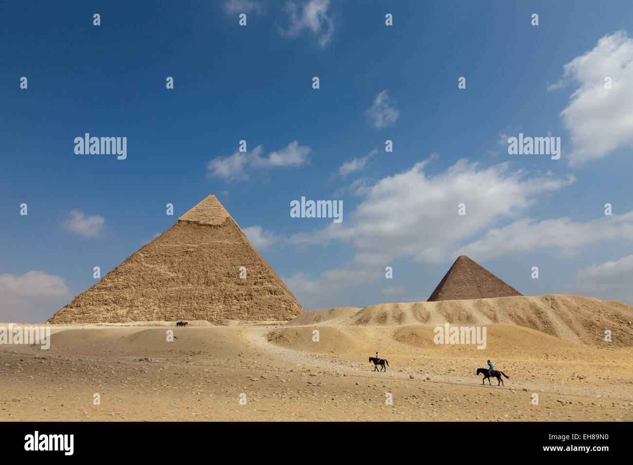 The Pyramid of Khafre and the Great Pyramid in Giza, UNESCO World Heritage Site, near Cairo, Egypt, North Africa, Africa Stock Photo