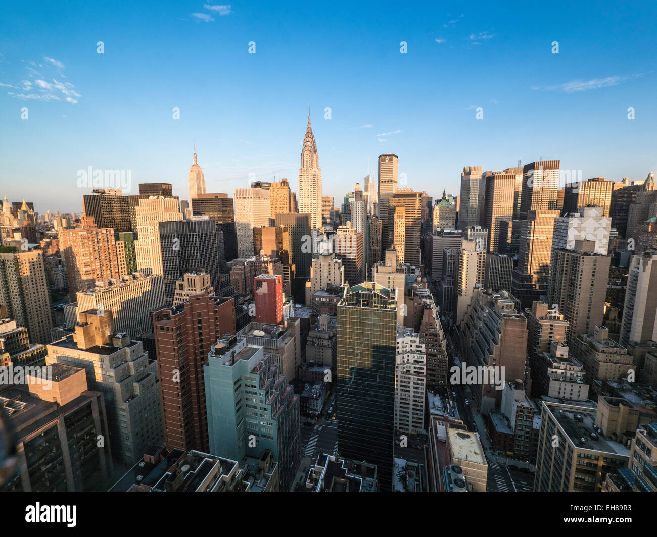 Manhattan skyscrapers including the Empire State Building and Chrysler ...