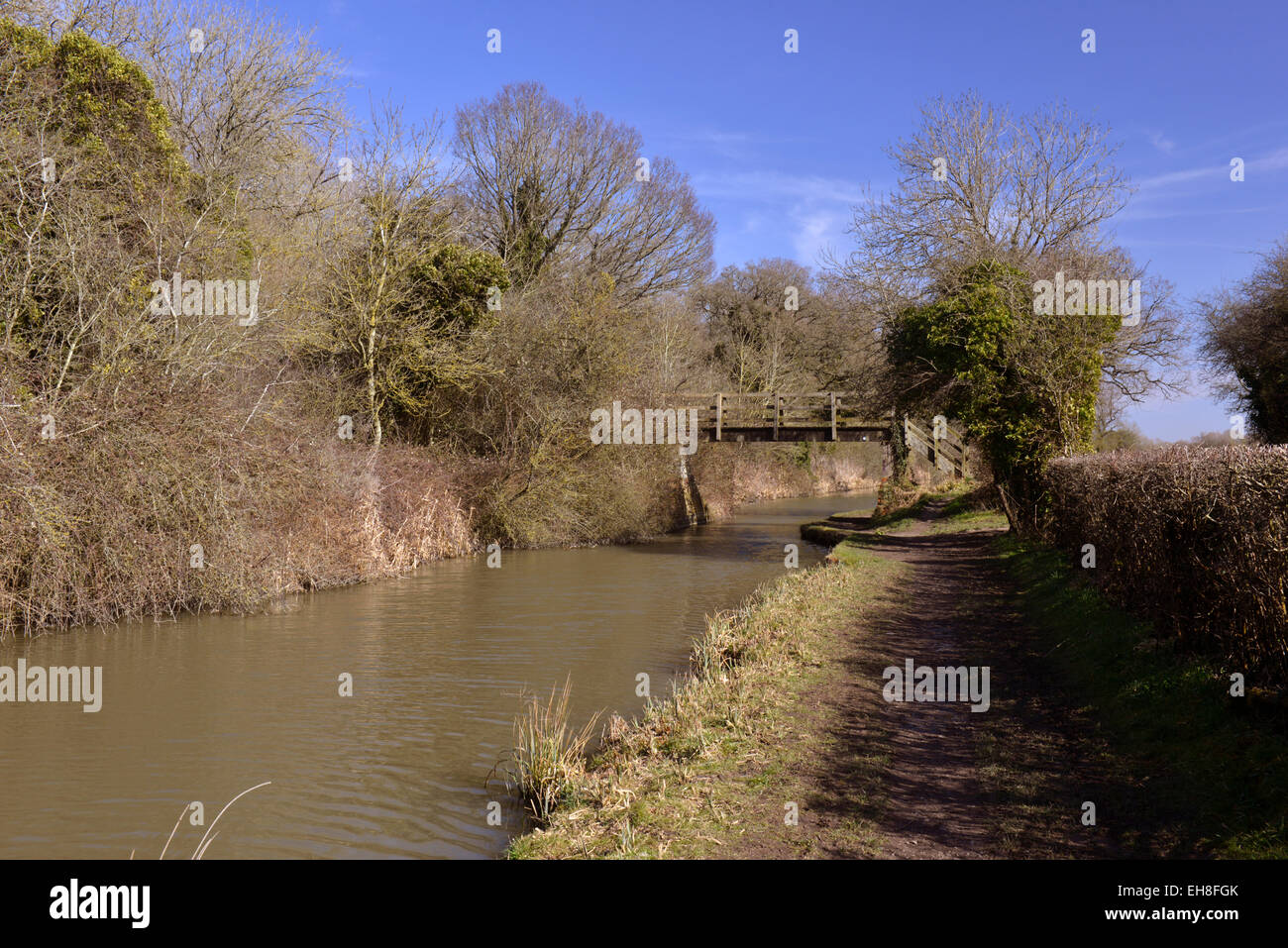 The restored Berks and Wilts canal near Wootton Bassett in Wiltshire Stock Photo
