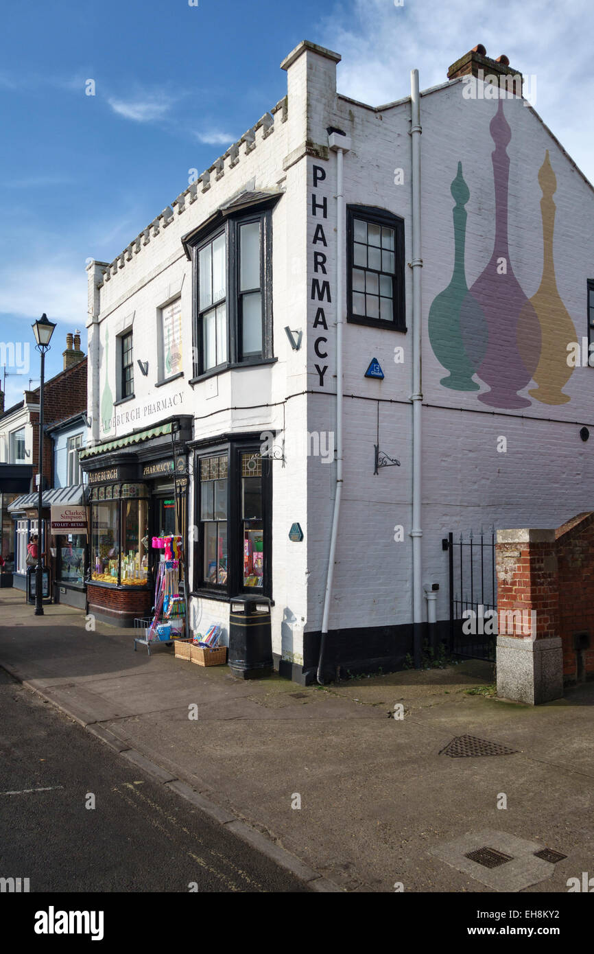 Old chemist shop in england hi-res stock photography and images - Alamy