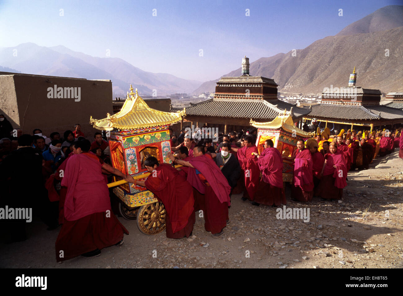 China, Tibet, Gansu province, Xiahé, Labrang monastery, tibetan new