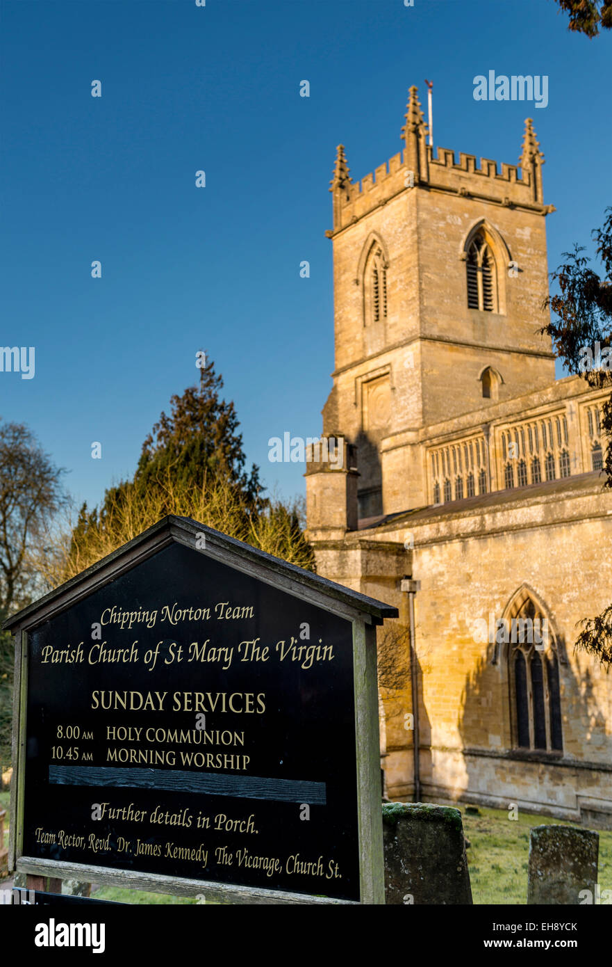 St Mary's is an Anglican Church in the Oxfordshire market town of Chipping Norton in th heart of the Cotswolds Stock Photo