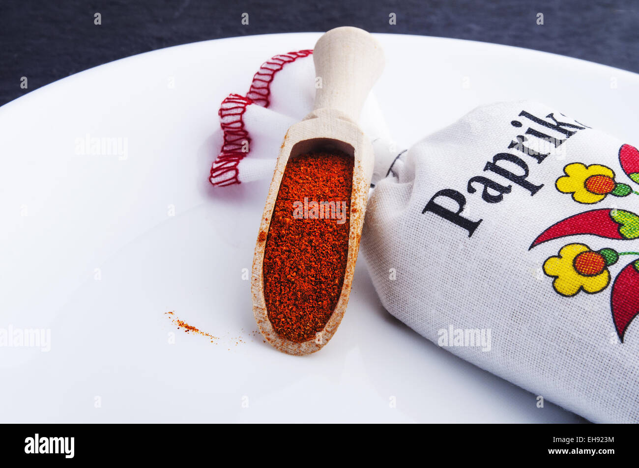 Red hot paprika/pepper powder Stock Photo Alamy