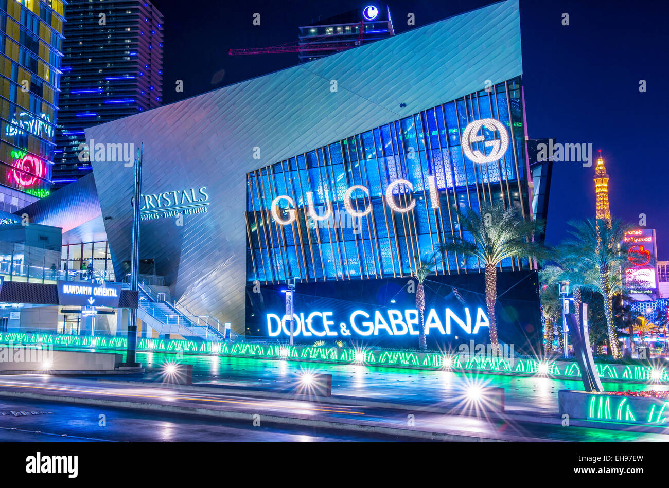 Strip mall exterior in hi res stock photography and images Alamy