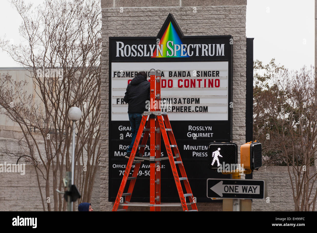 Worker Making Changes To Marquee Sign Letter Board Sign Usa Stock Photo Alamy