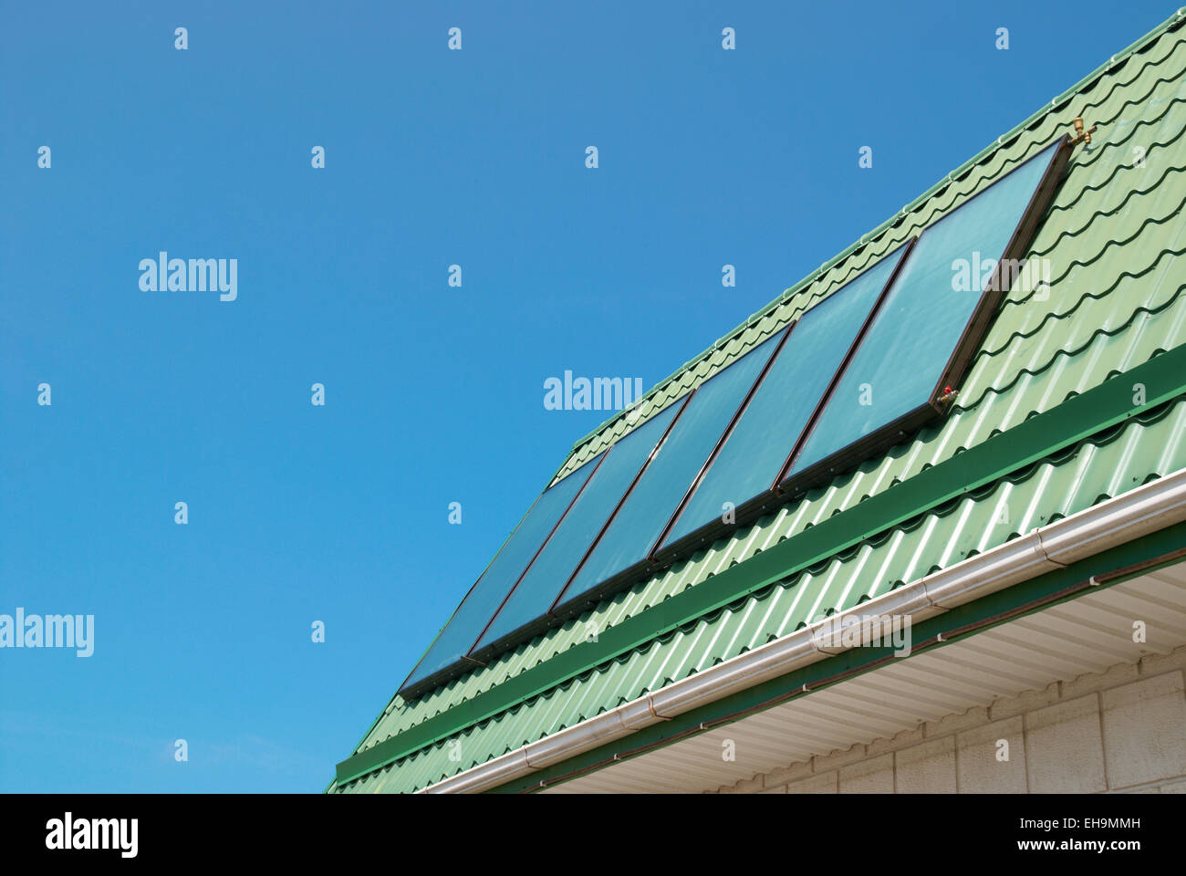 Solar water heating system on the roof Stock Photo - Alamy