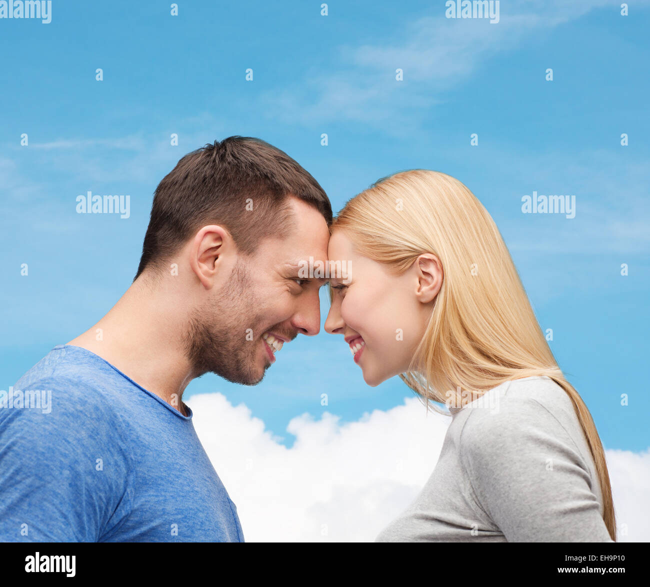 Look looking at love man hi-res stock photography and images - Alamy