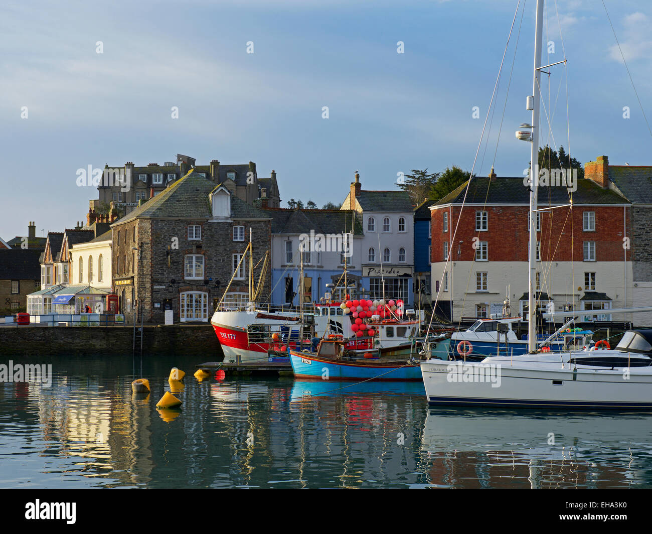 Boats in the harbour, Padstow, Cornwall, England UK Stock Photo Alamy