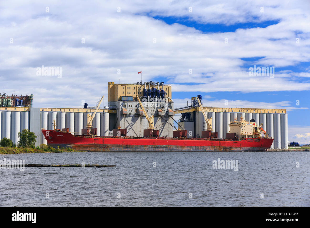 Cargo ship loading grain on Lake Superior, Thunder Bay, Ontario, Canada Stock Photo