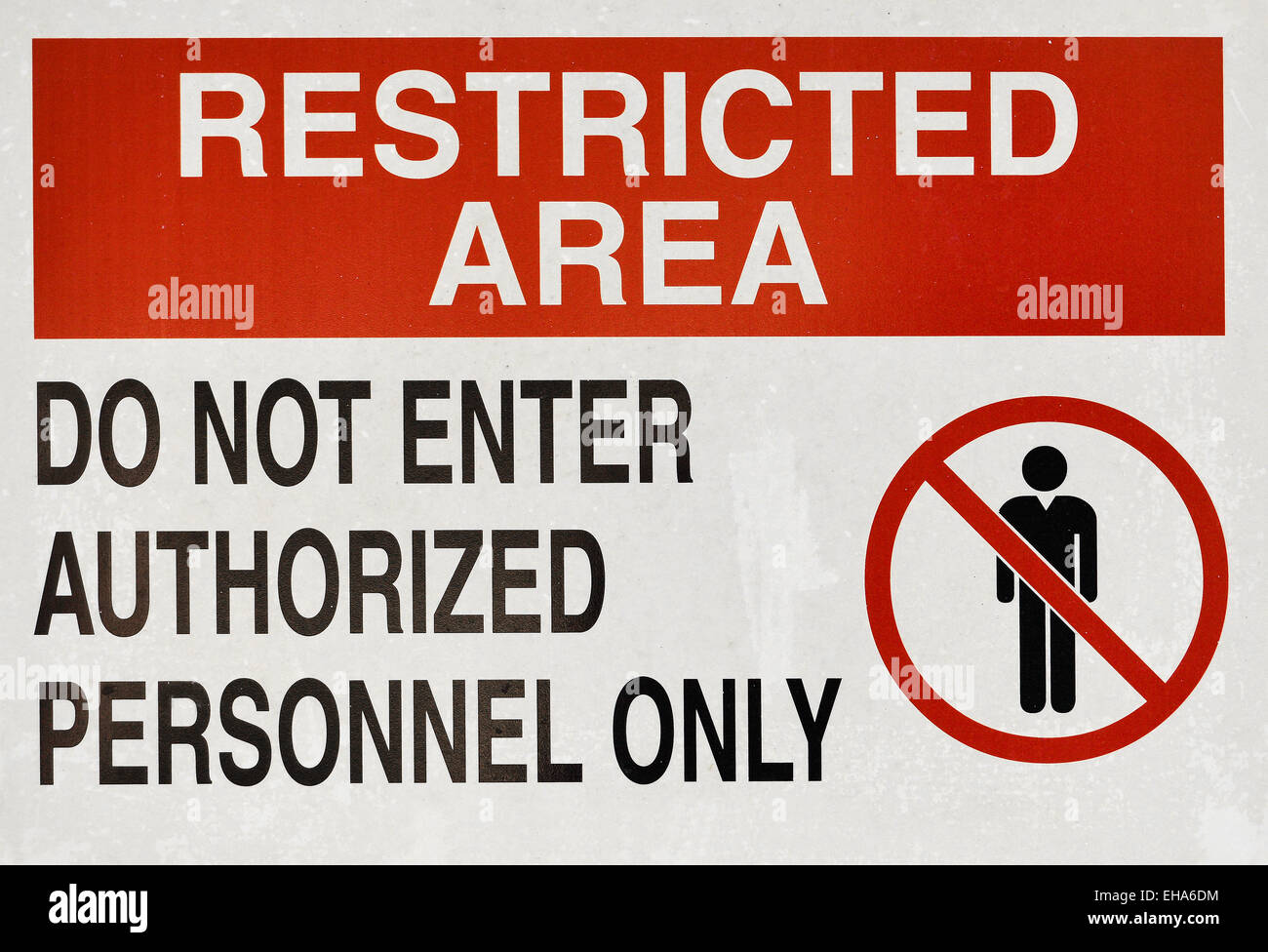 Airport restricted area warning sign hires stock photography and images Alamy