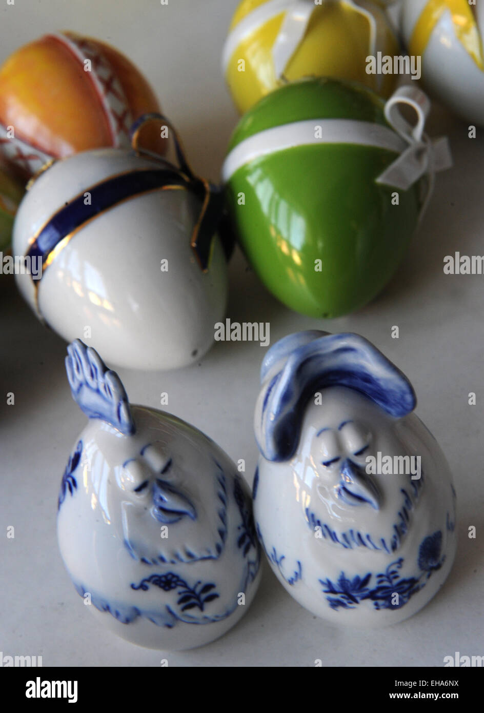 Royal Dux A Czech Producer Of Figurative Porcelain Acquired New 