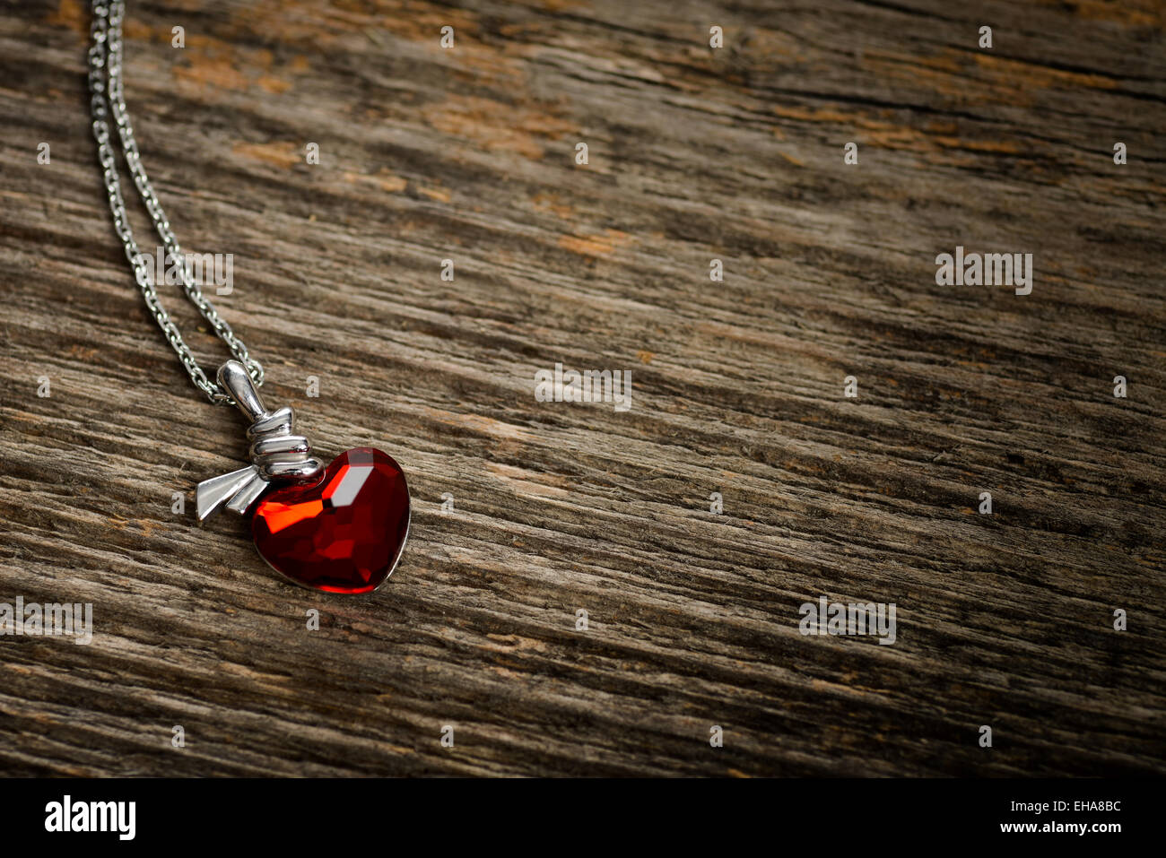Swarovski ties of shop love pendant
