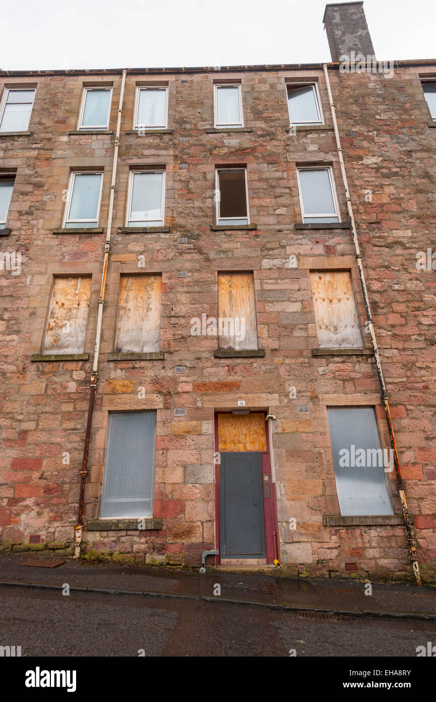 Tenement building in Port Glasgow Scotland awaiting demolition. Stock Photo