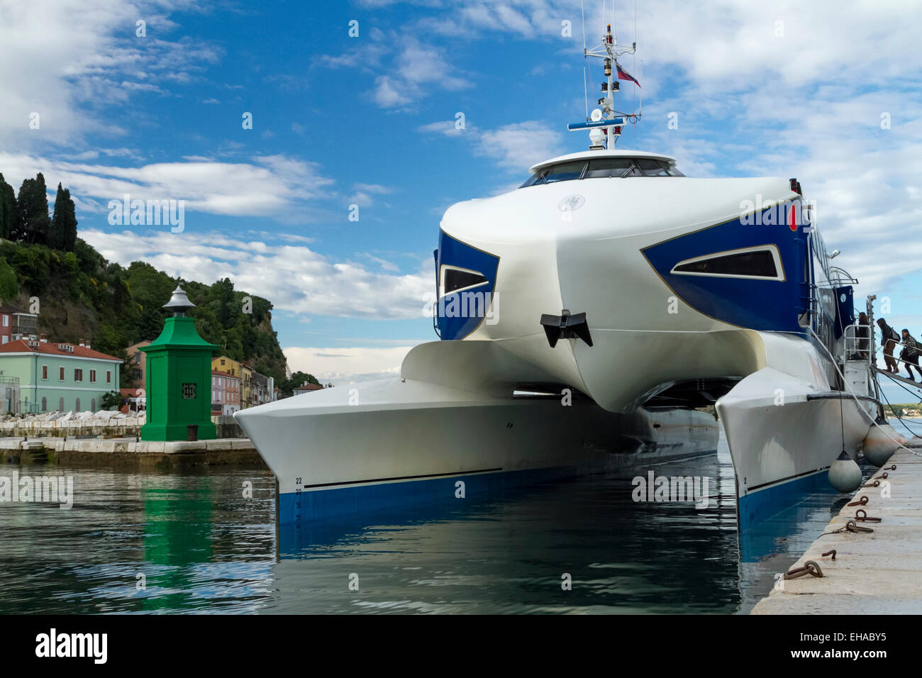 Your Dream Trip Starts Here: Untraceable Rental Deals Now Available!